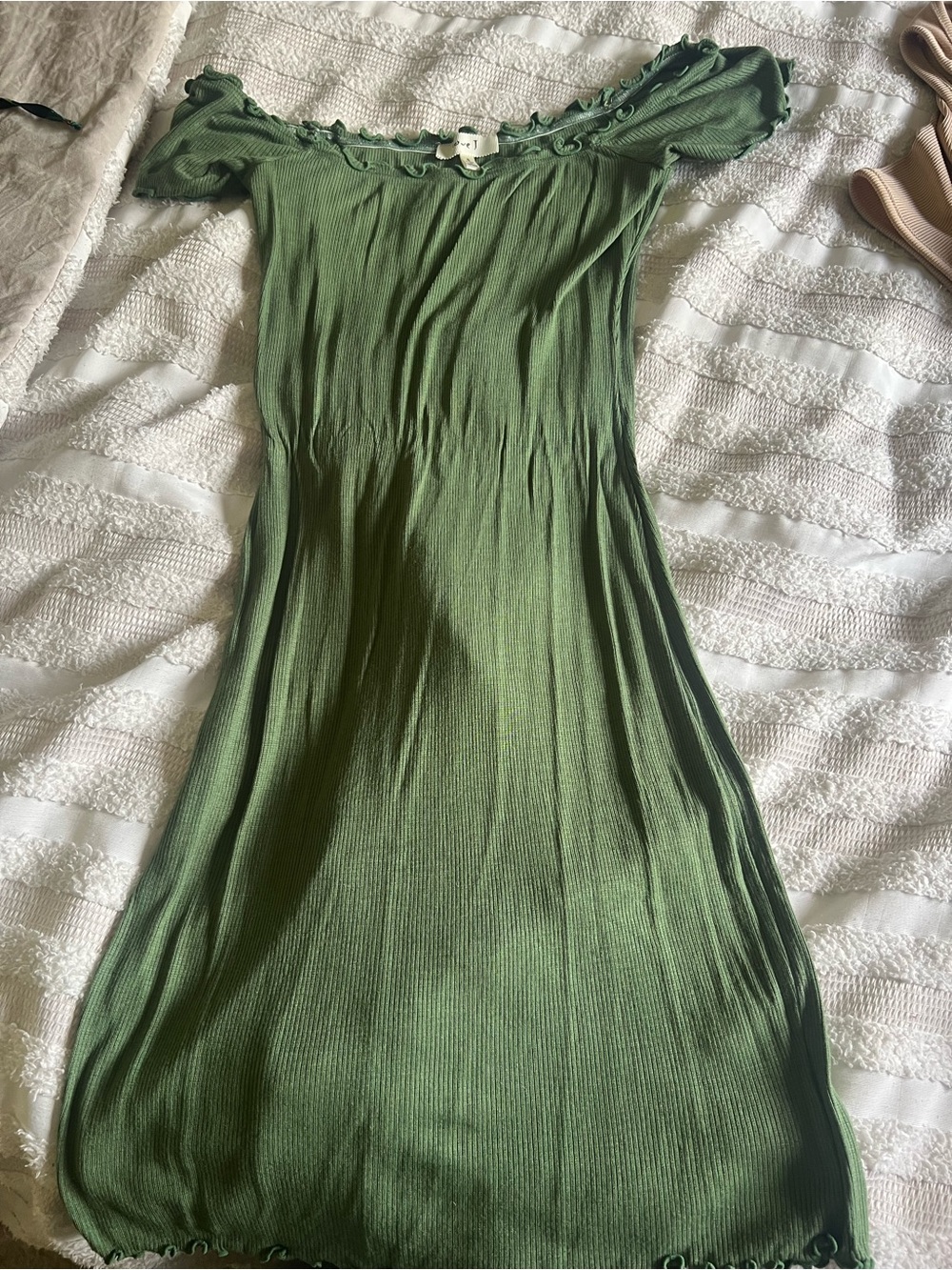 Green Off-Shoulder Ribbed Midi Dress
